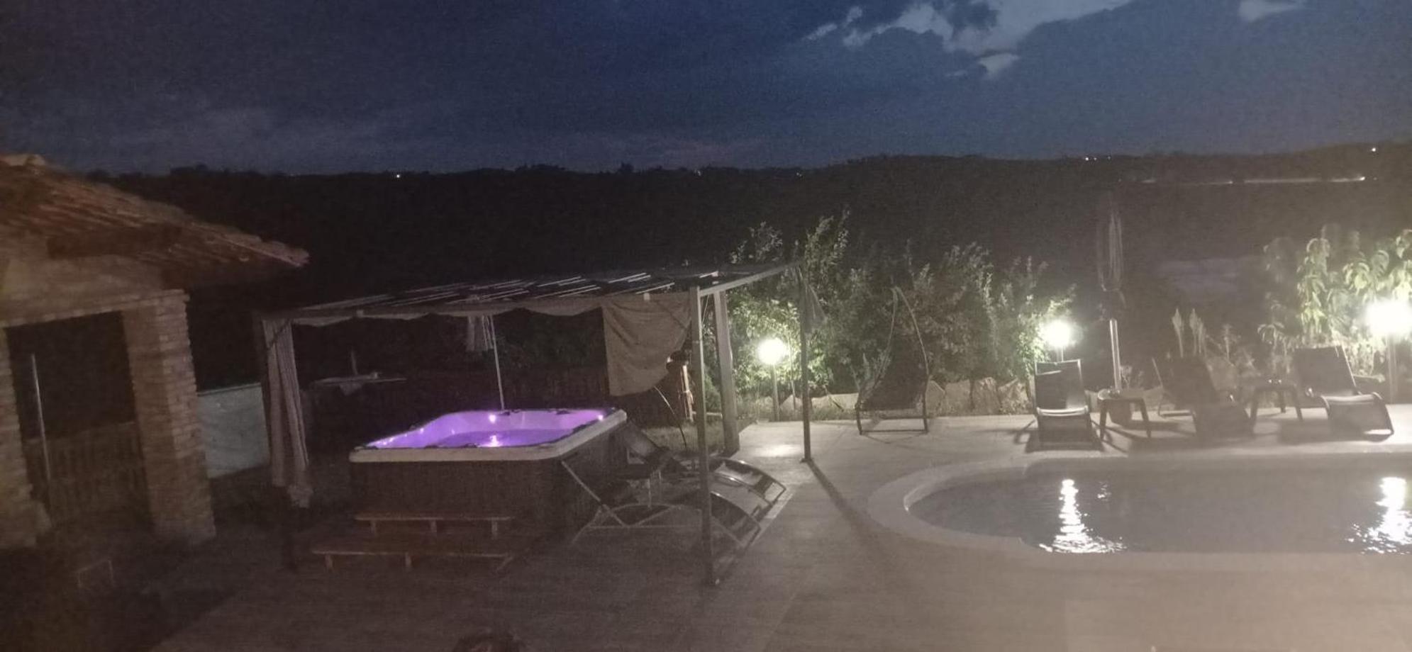 Agriturismo San Martino Castiglione Tinella Exterior photo