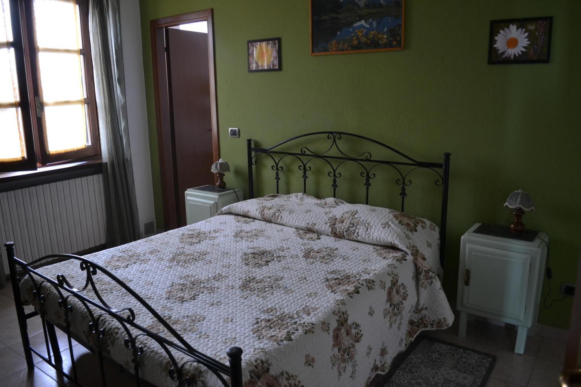 Agriturismo San Martino Castiglione Tinella Exterior photo